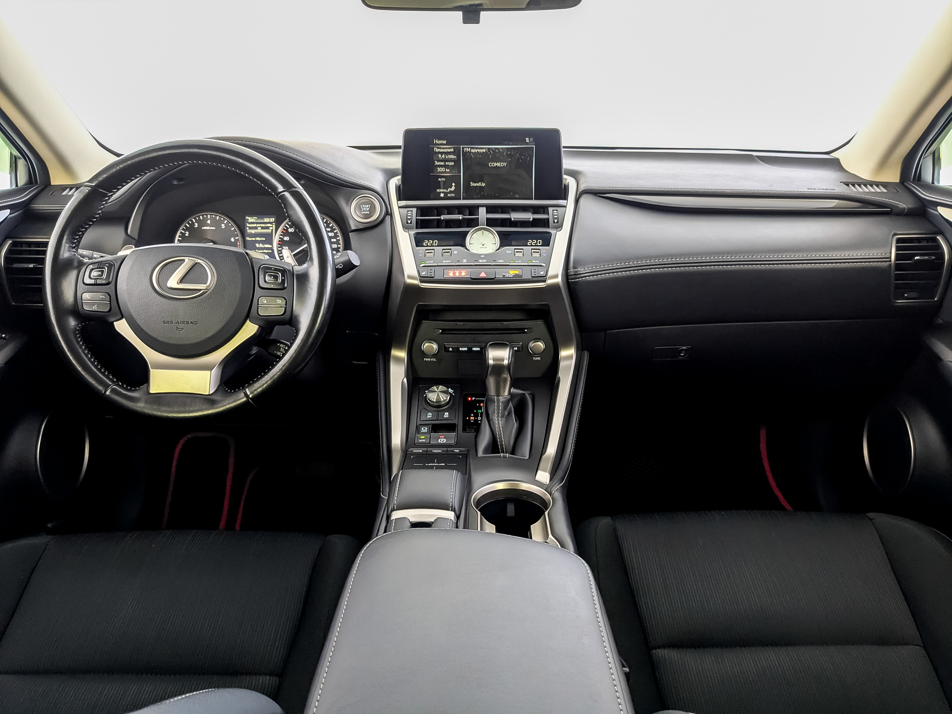 LEXUS NX 2.00 (150 л.с), автомат, 2020, пробег 111 913 км