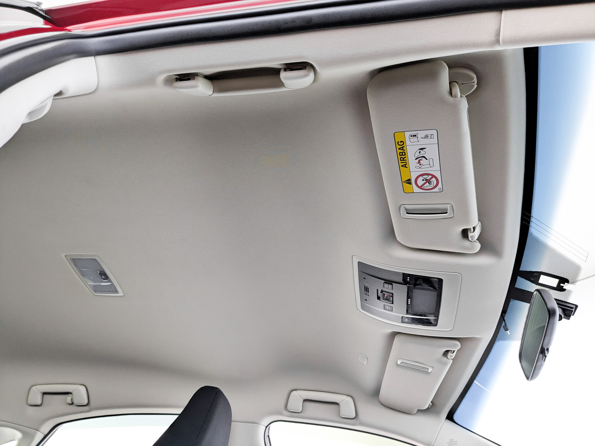 LEXUS NX 2.00 (150 л.с), автомат, 2020, пробег 111 913 км
