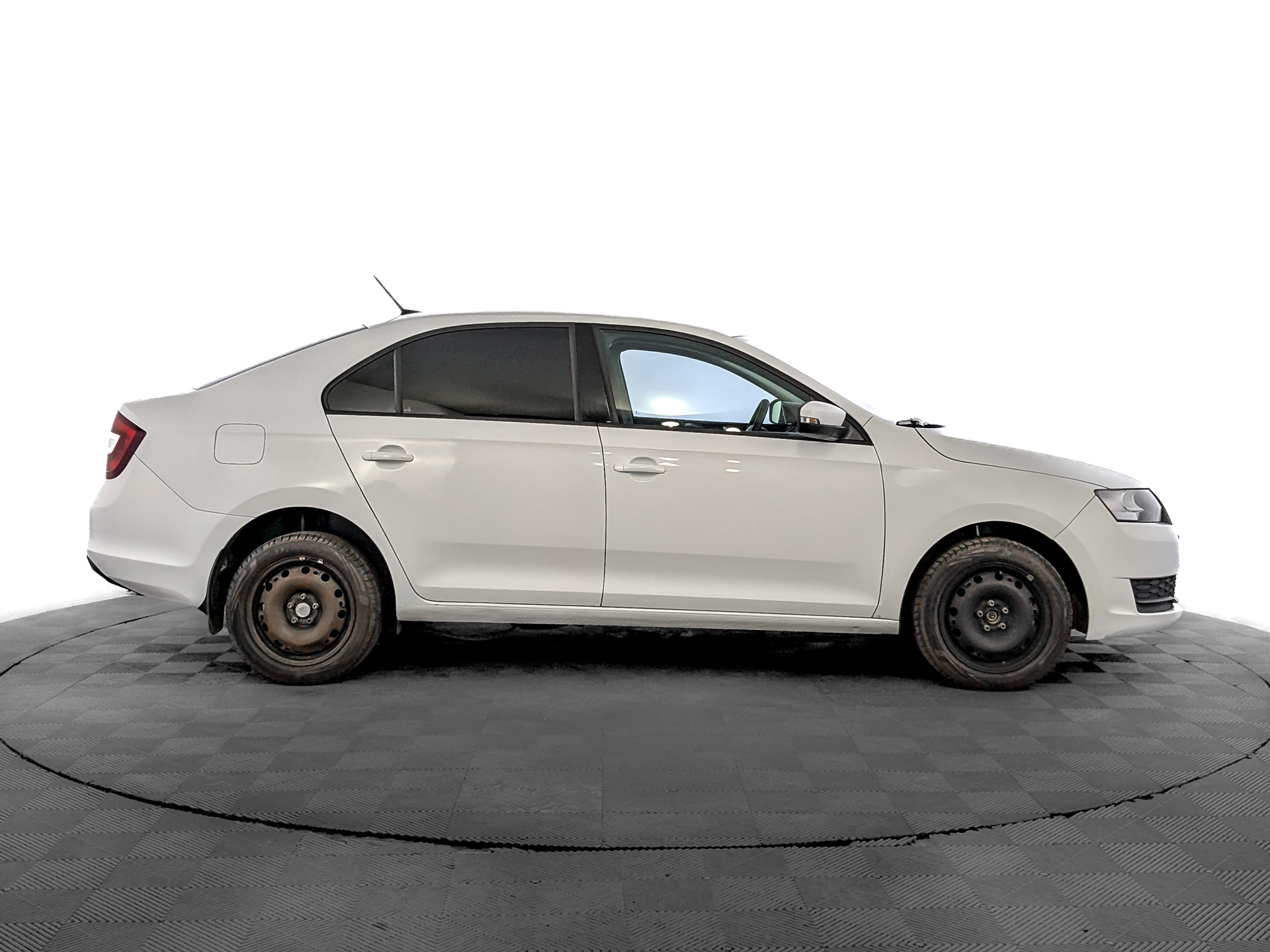 SKODA Rapid 1.60 (110 л.с), автомат, 2019, пробег 134 689 км