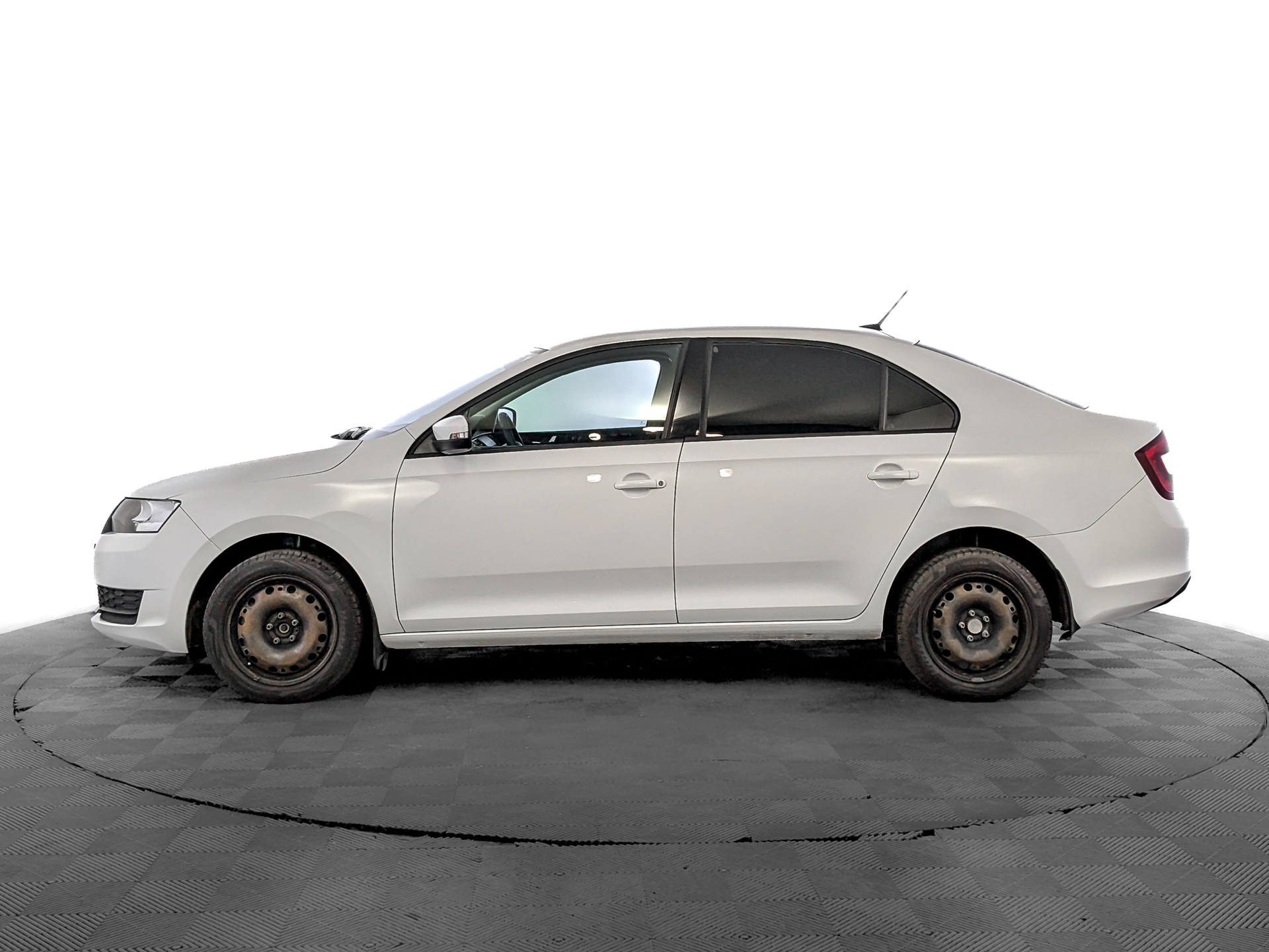 SKODA Rapid 1.60 (110 л.с), автомат, 2019, пробег 134 689 км