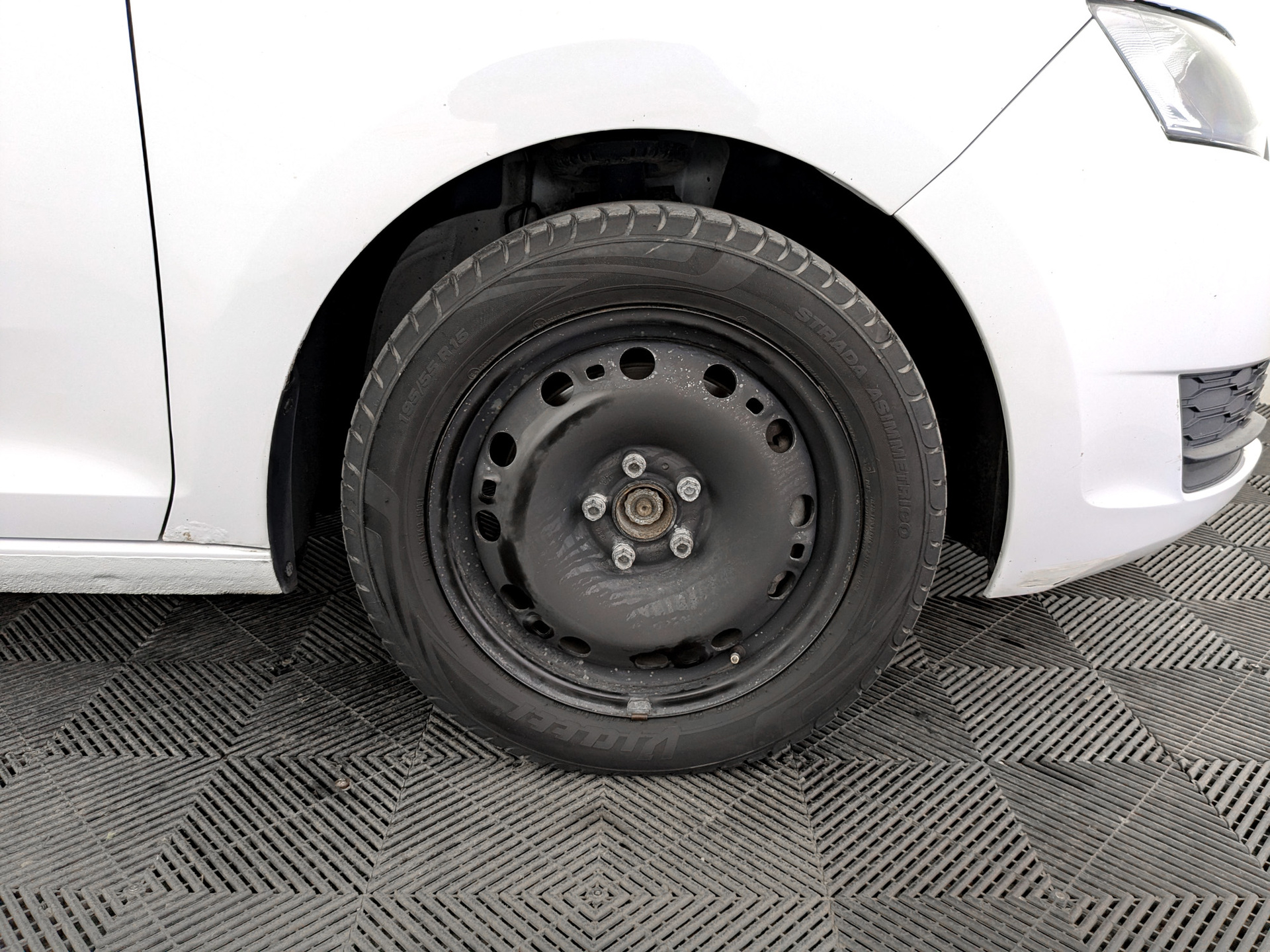 SKODA Rapid 1.60 (110 л.с), автомат, 2019, пробег 134 689 км