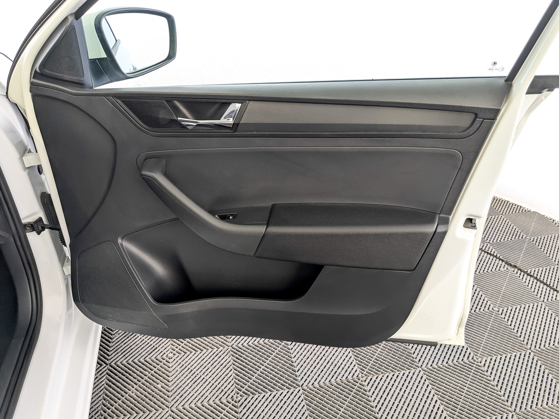SKODA Rapid 1.60 (110 л.с), автомат, 2019, пробег 134 689 км
