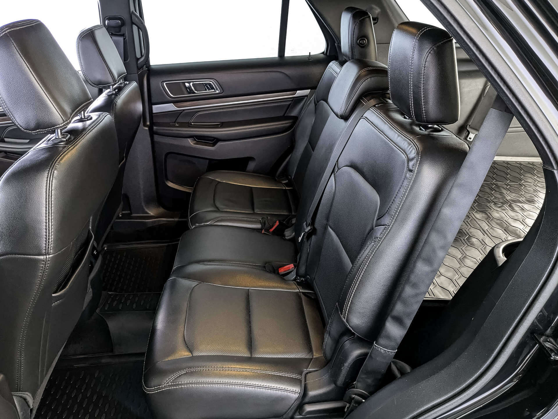 FORD Explorer 3.50 (249 л.с), автомат, 2018, пробег 212 530 км