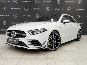 MERCEDES-BENZ A 35 AMG sedan 4M