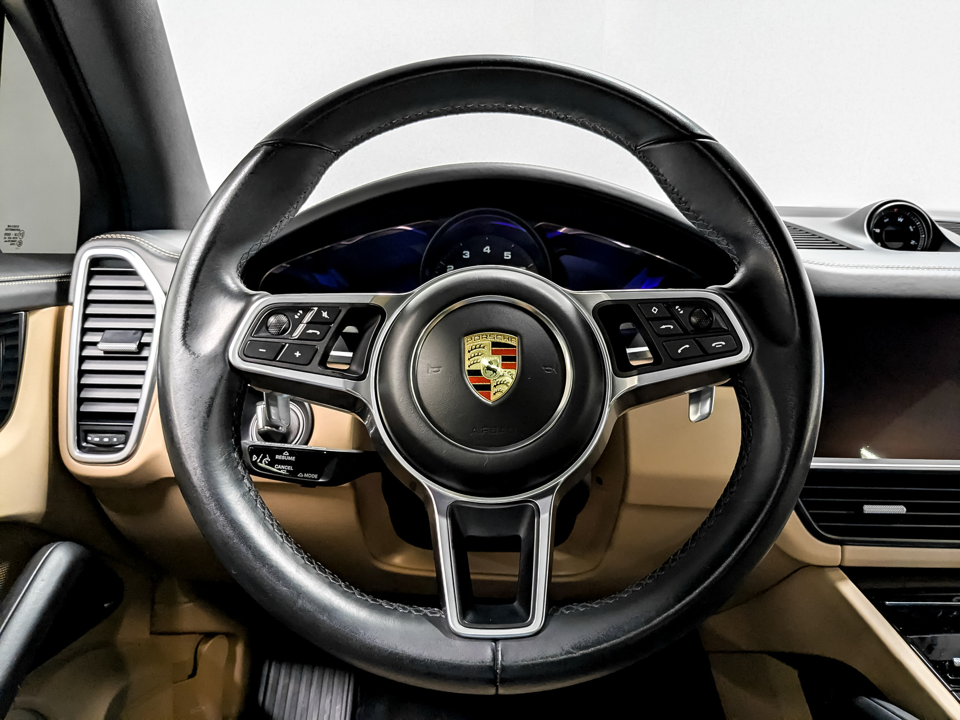 PORSCHE Cayenne 3.00 (340 л.с), автомат, 2021, пробег 95 374 км