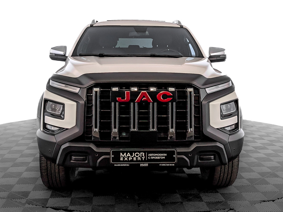 JAC T9
