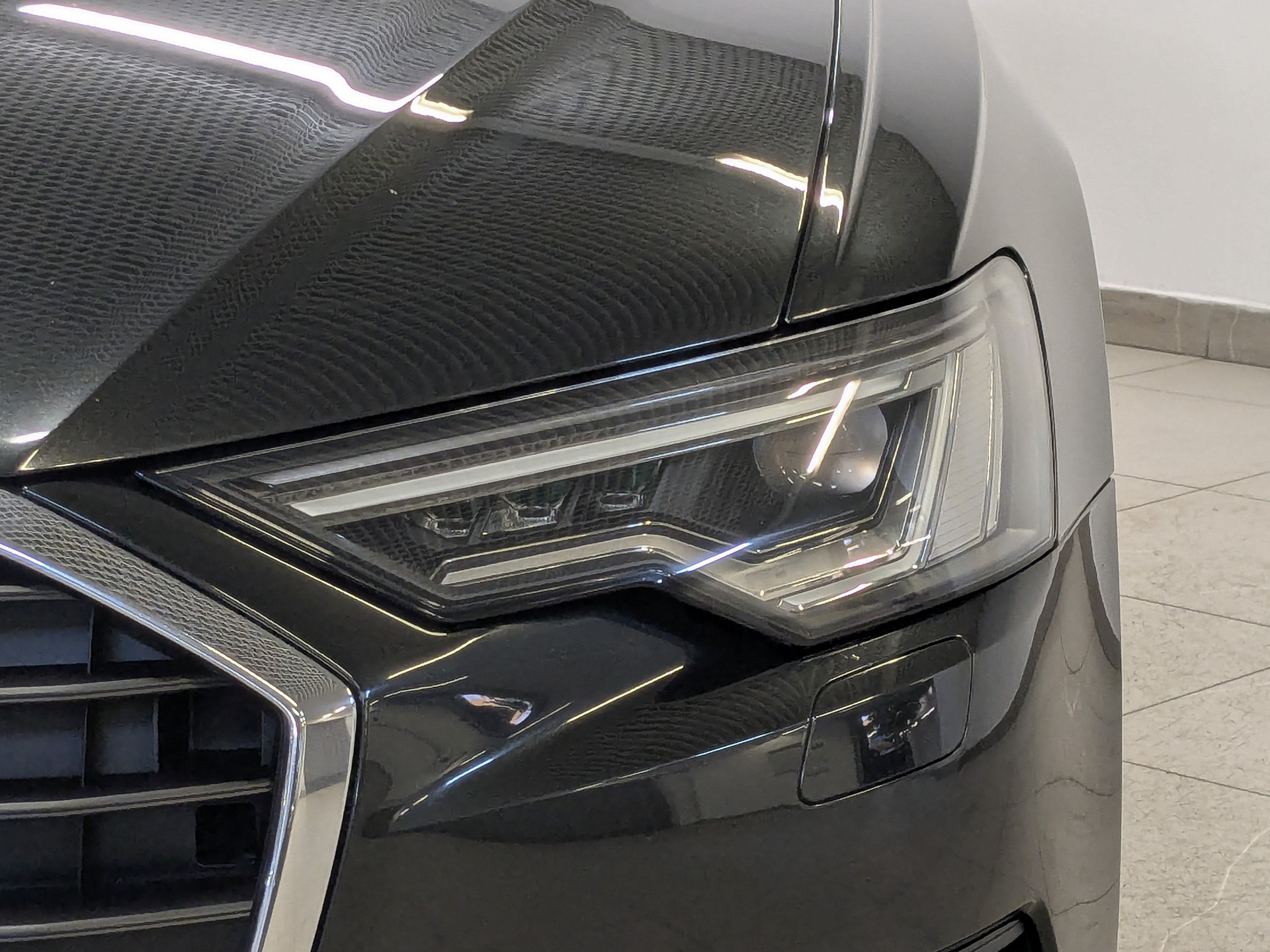 AUDI A6 2.00 (245 л.с), автомат, 2019, пробег 89 838 км