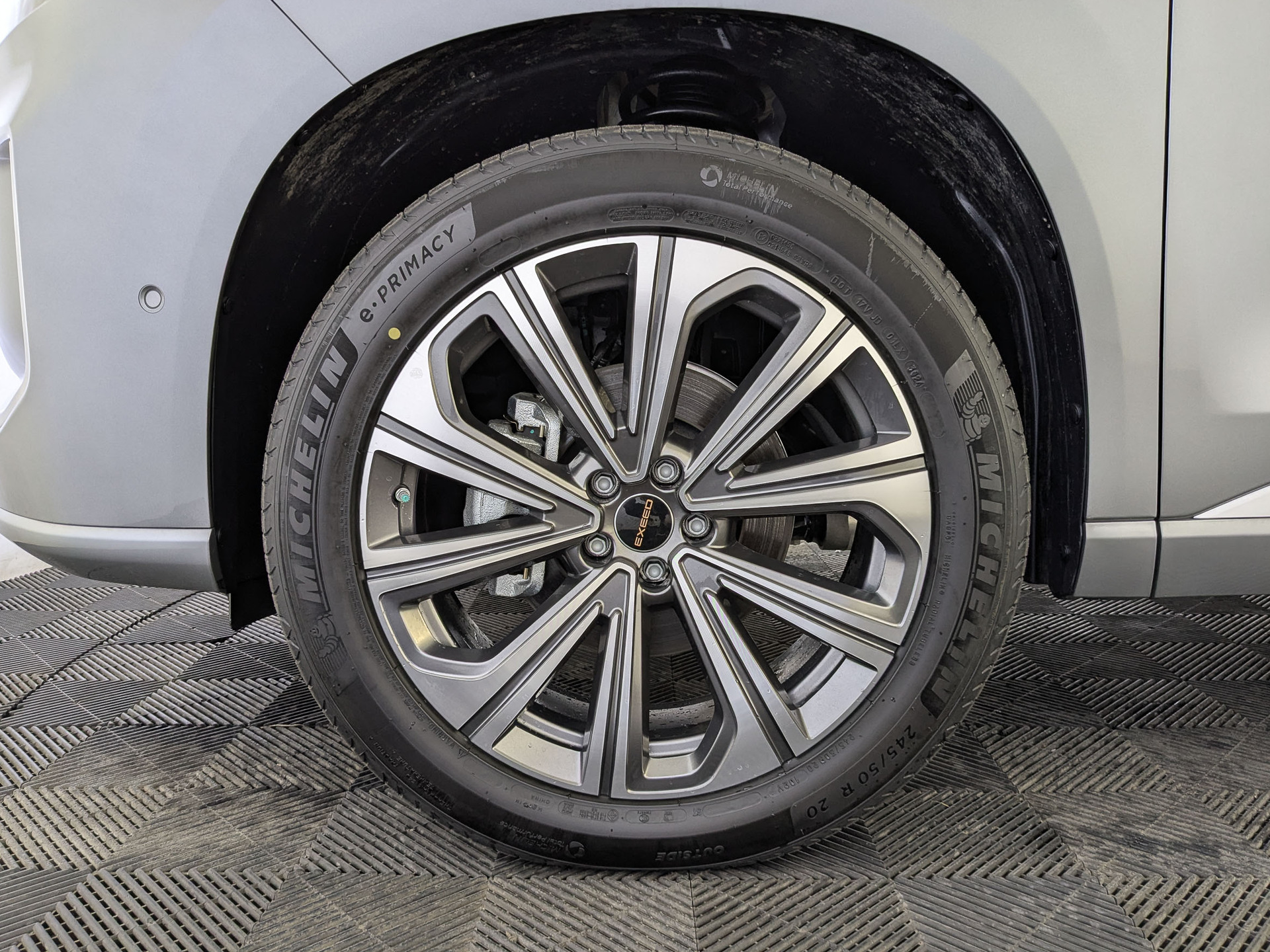 EXEED VX 2.00 (249 л.с), автомат, 2024, пробег 1 км