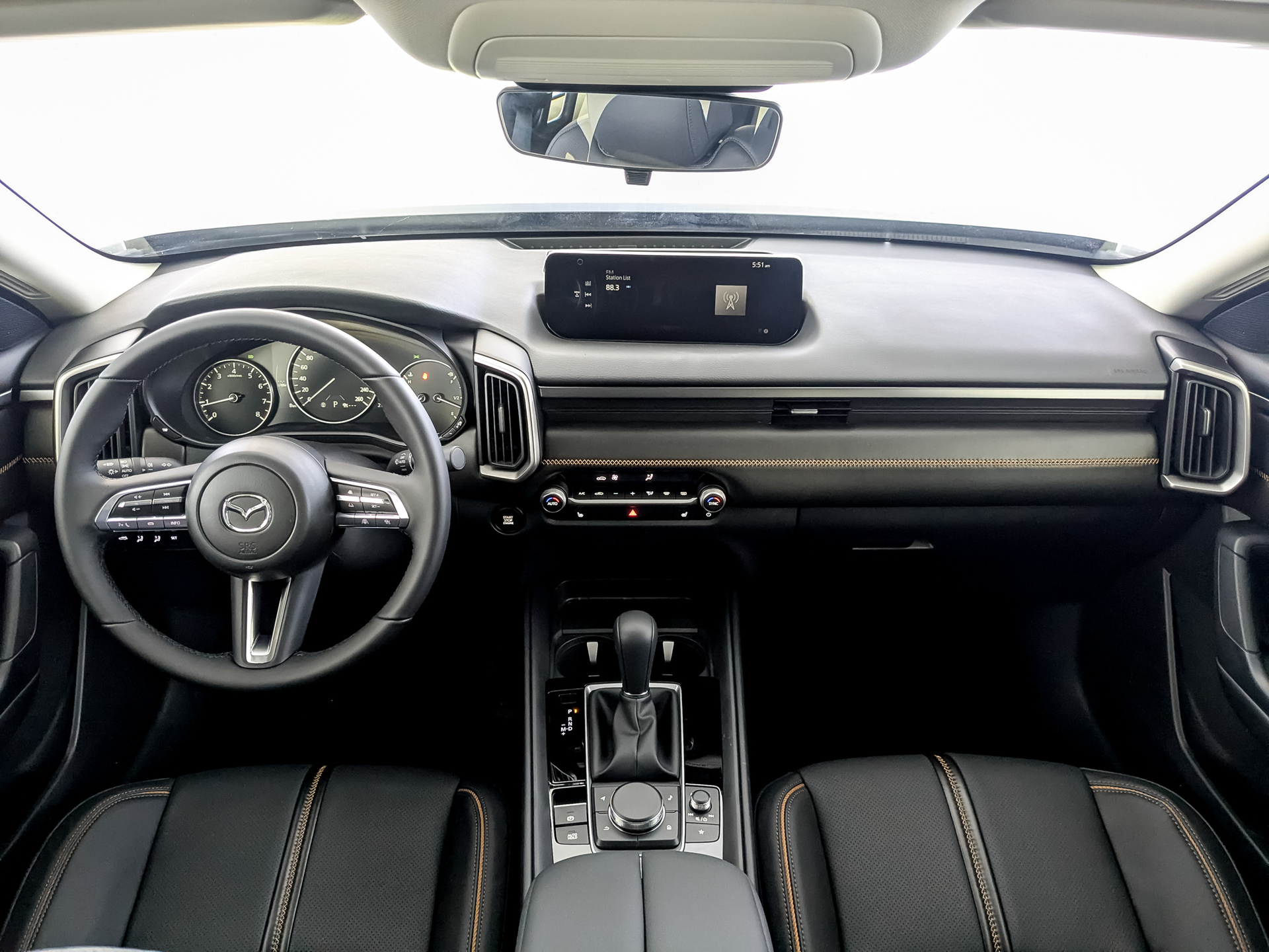 Фото Mazda CX-50 Leading 2.0L/155 6AT 2WD