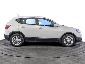 Nissan Qashqai I J10E