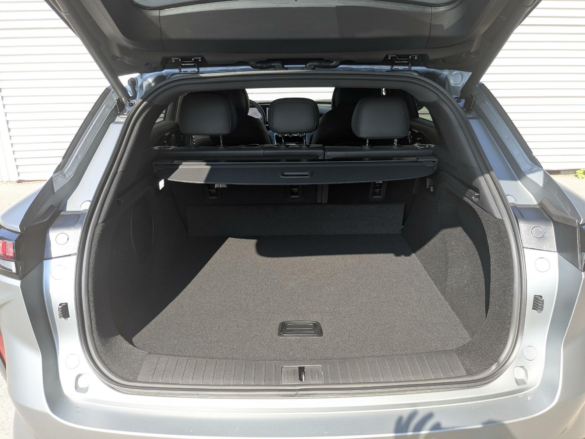 Фото Exeed RX Premium 2.0T/249 8AT 4WD