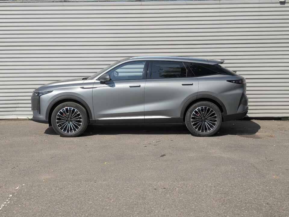 Exeed RX Premium 2.0T/249 8AT 4WD