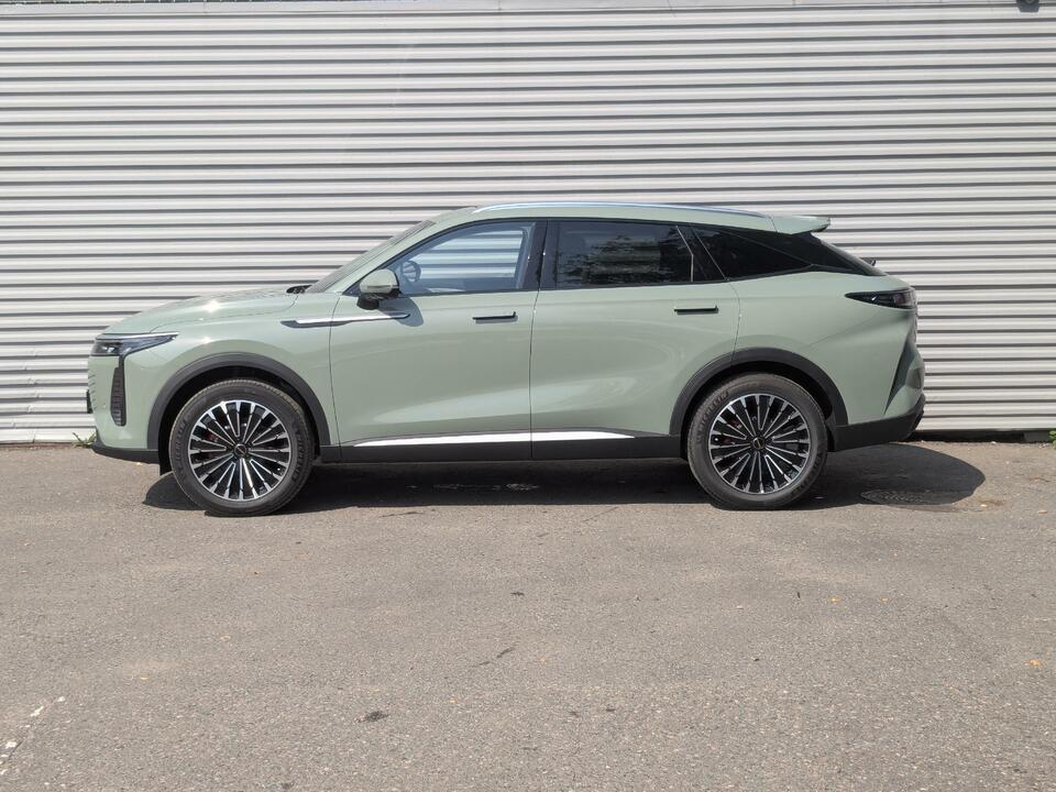 Exeed RX Premium 2.0T/249 8AT 4WD
