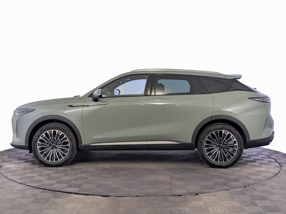 Exeed RX Premium 2.0T/249 8AT 4WD