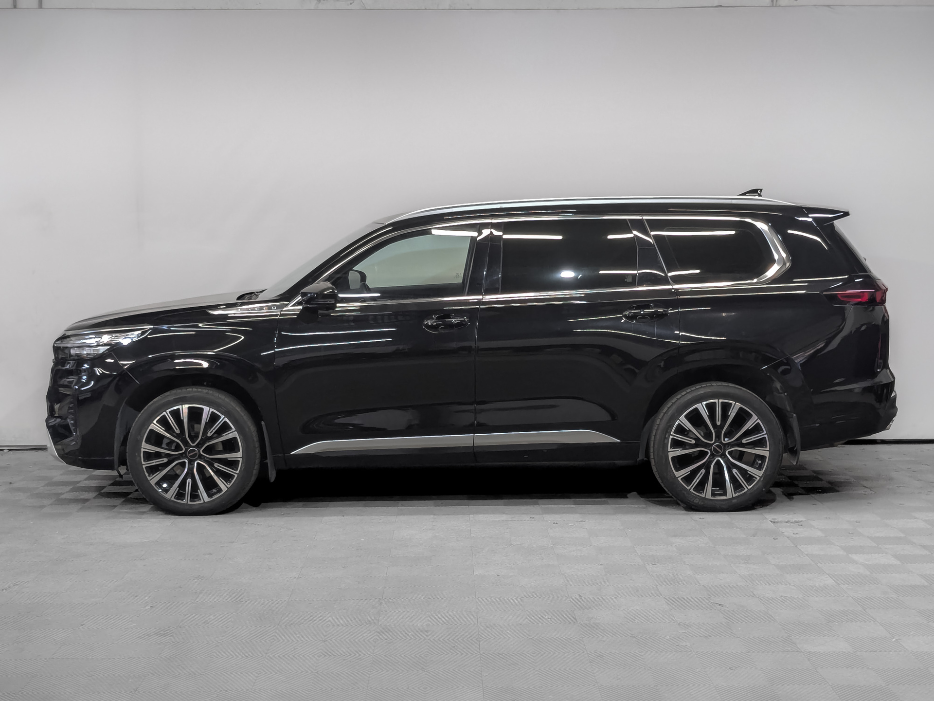 EXEED VX 2.00 (249 л.с), автомат, 2024, пробег 29 054 км