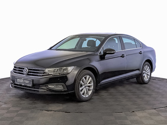 VOLKSWAGEN Passat B8