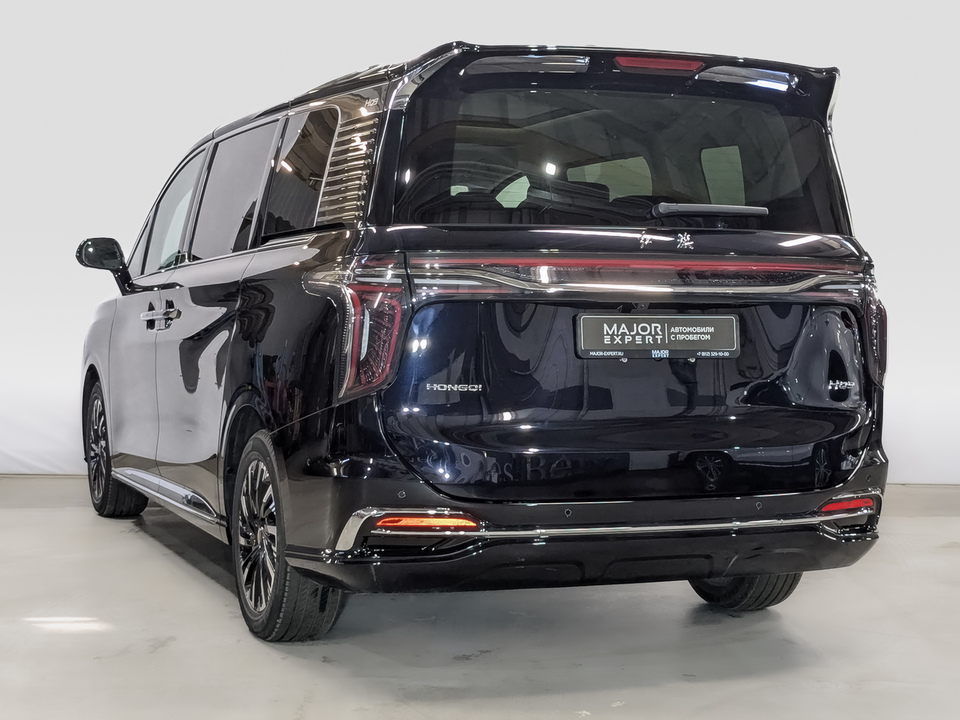 Фото Hongqi HQ9 с пробегом 1 086 км