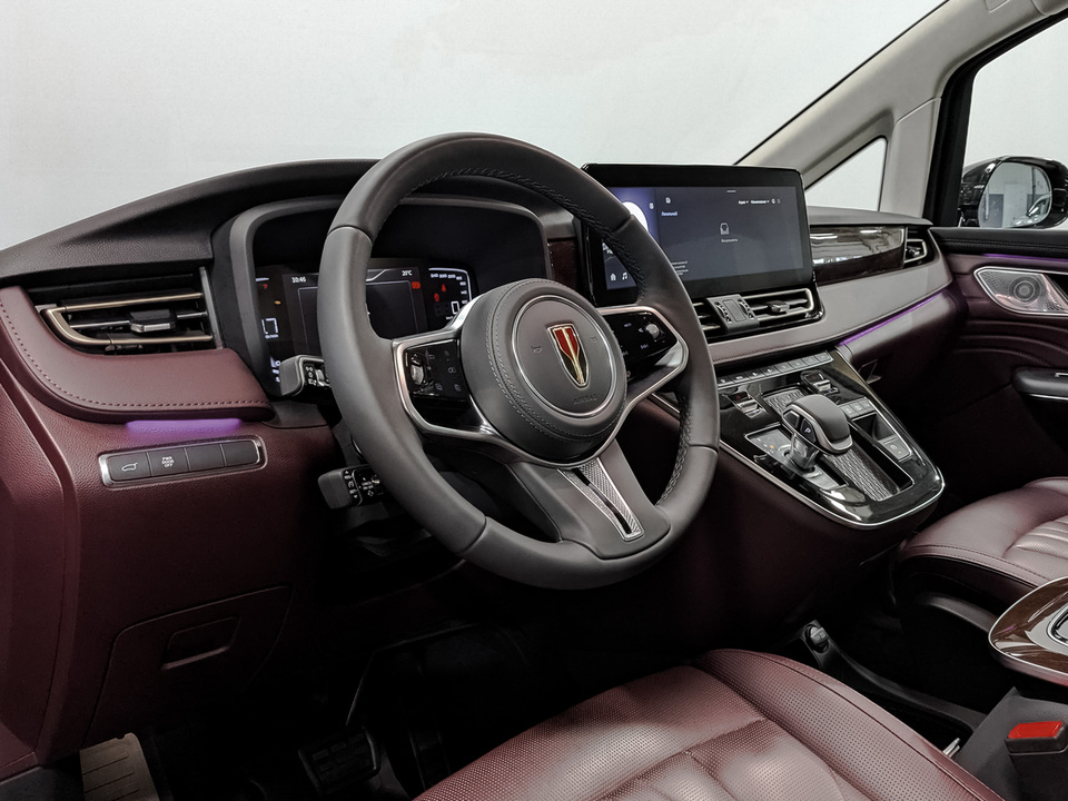 Фото Hongqi HQ9 с пробегом 1 086 км