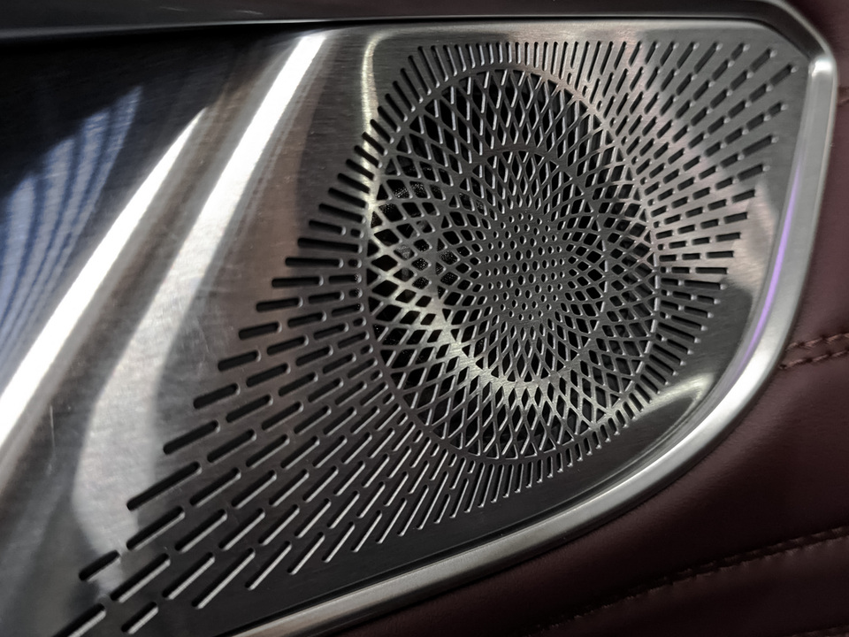 Фото Hongqi HQ9 с пробегом 1 086 км