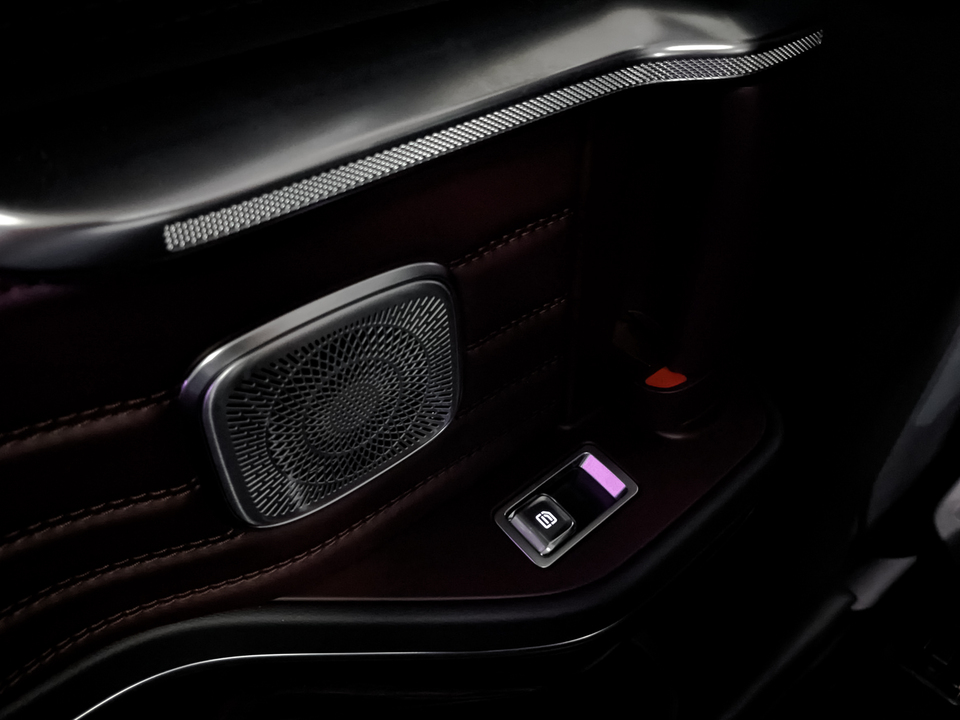 Фото Hongqi HQ9 с пробегом 1 086 км