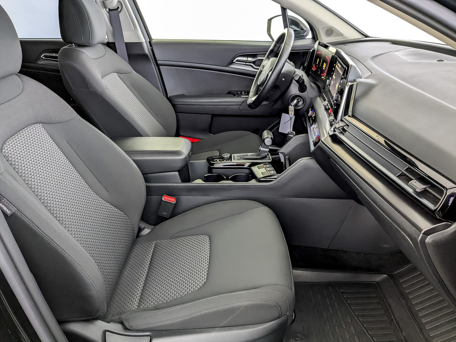 KIA Sportage 2.00 (150 л.с), автомат, 2024, пробег 40 058 км