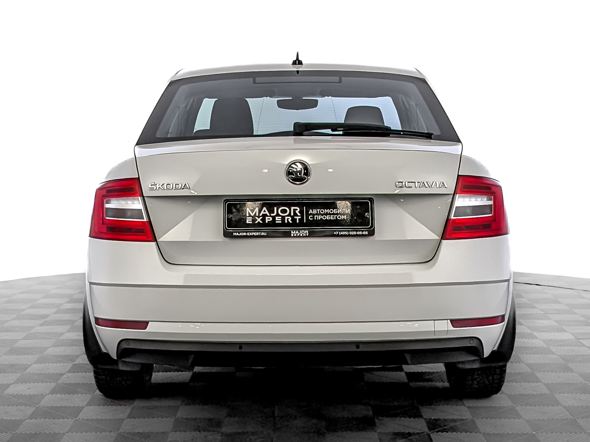 SKODA Octavia 1.60 (110 л.с), автомат, 2020, пробег 118 839 км