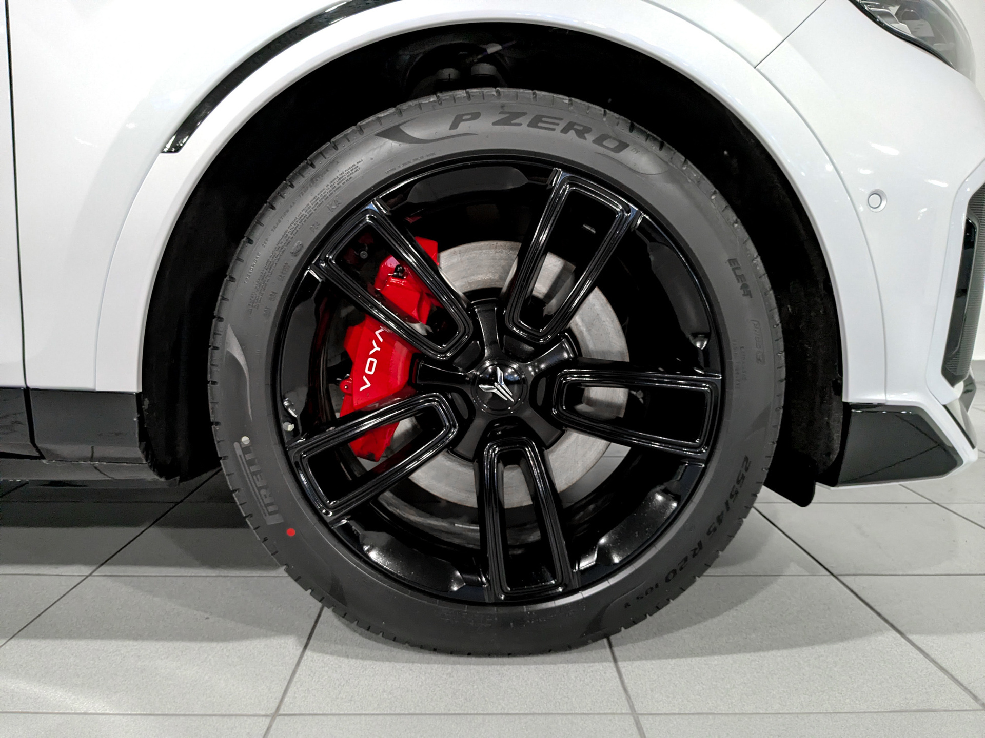 Фото Voyah Free FL EVR SPORT+ 1.5ELH/224 43кВт 4WD