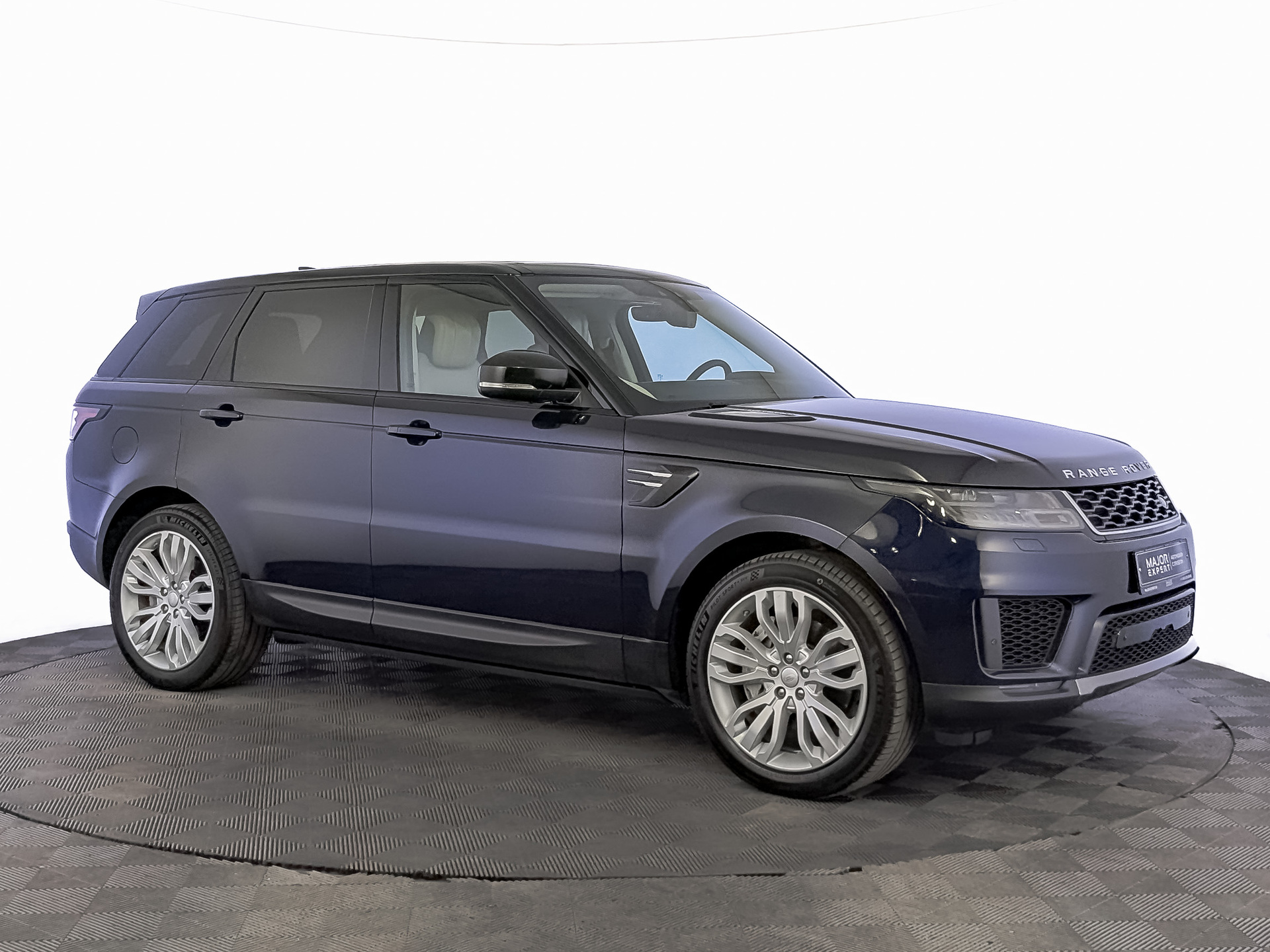 LAND ROVER Range Rover Sport 3.00 (249 л.с), автомат, 2020, пробег 135 976 км