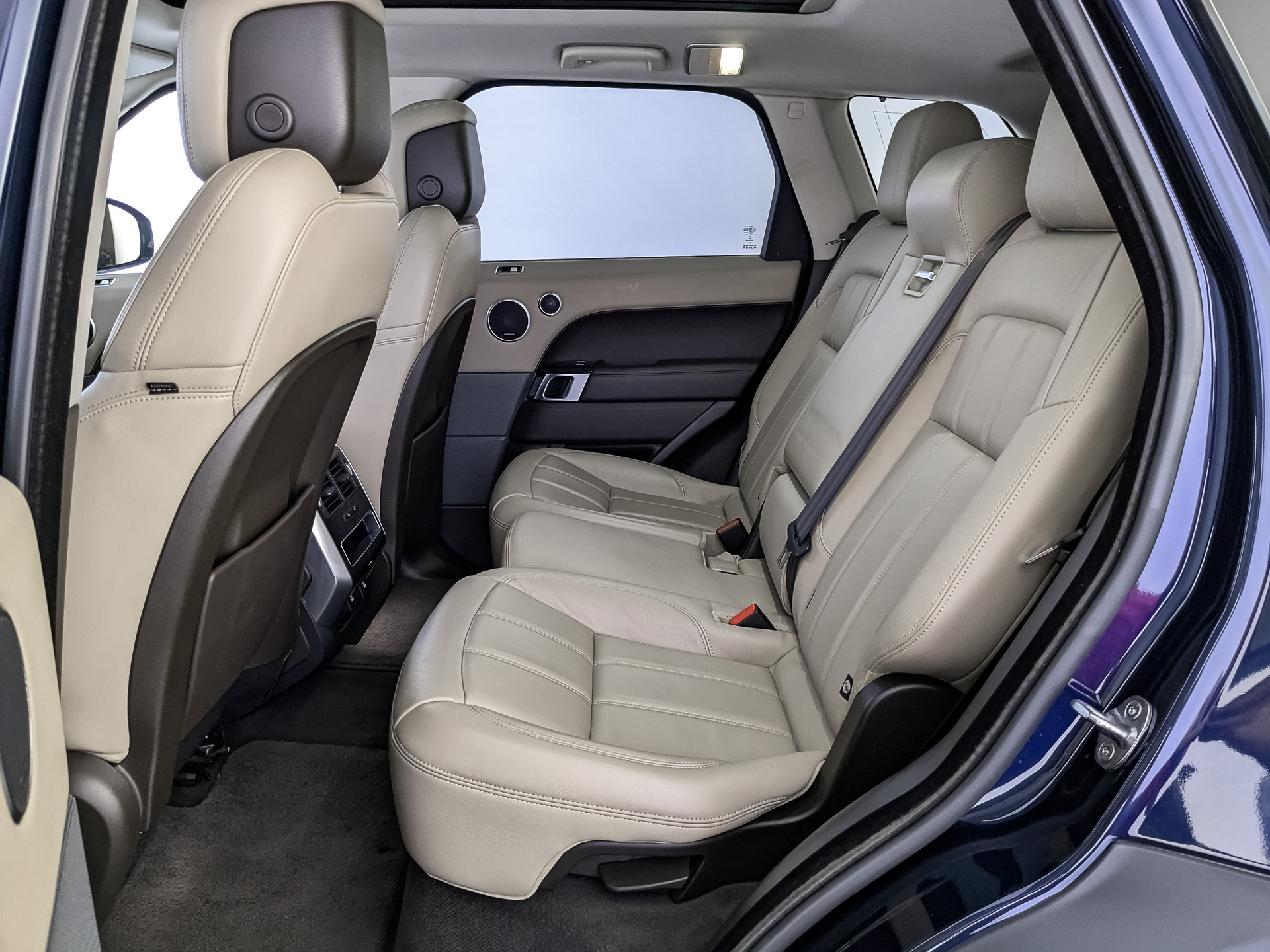LAND ROVER Range Rover Sport 3.00 (249 л.с), автомат, 2020, пробег 135 976 км
