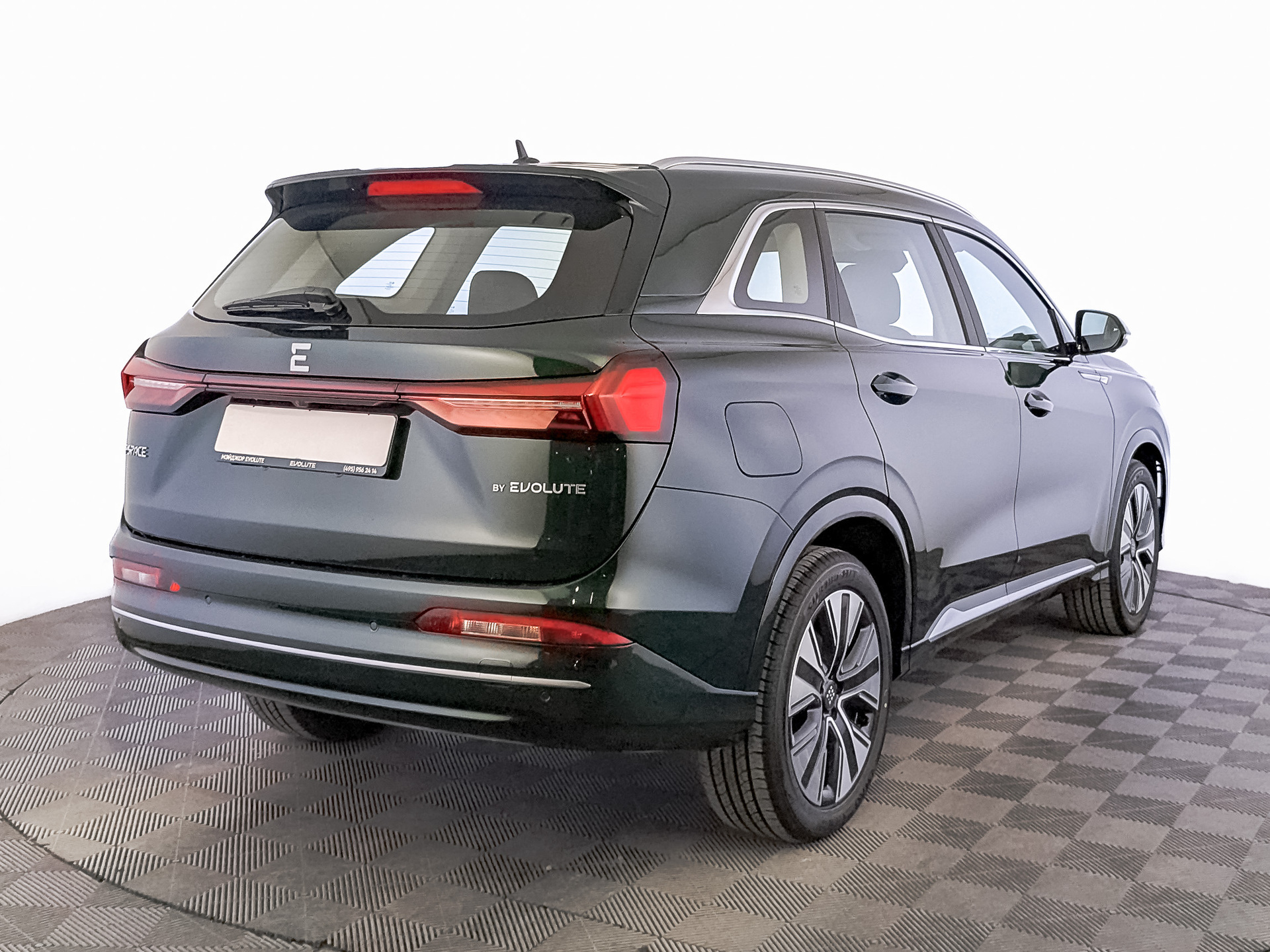 Фото Evolute i-SPACE 5 мест 1.5ELH/159 25кВт 4WD