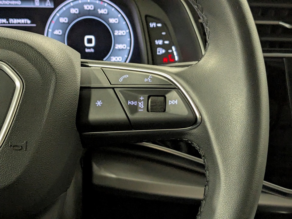 car-card-slide
