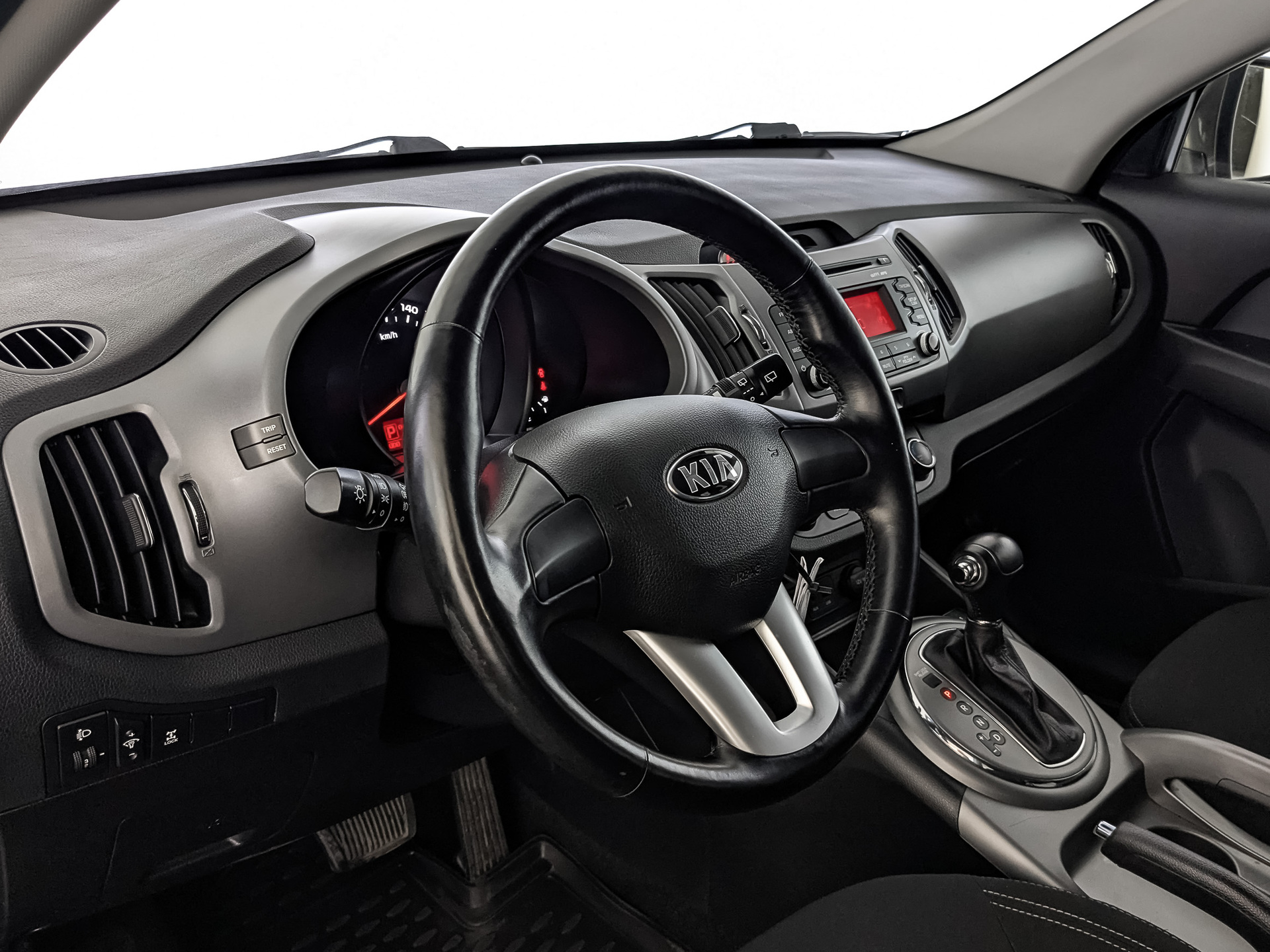 KIA Sportage 2.00 (150 л.с), автомат, 2015, пробег 30 425 км