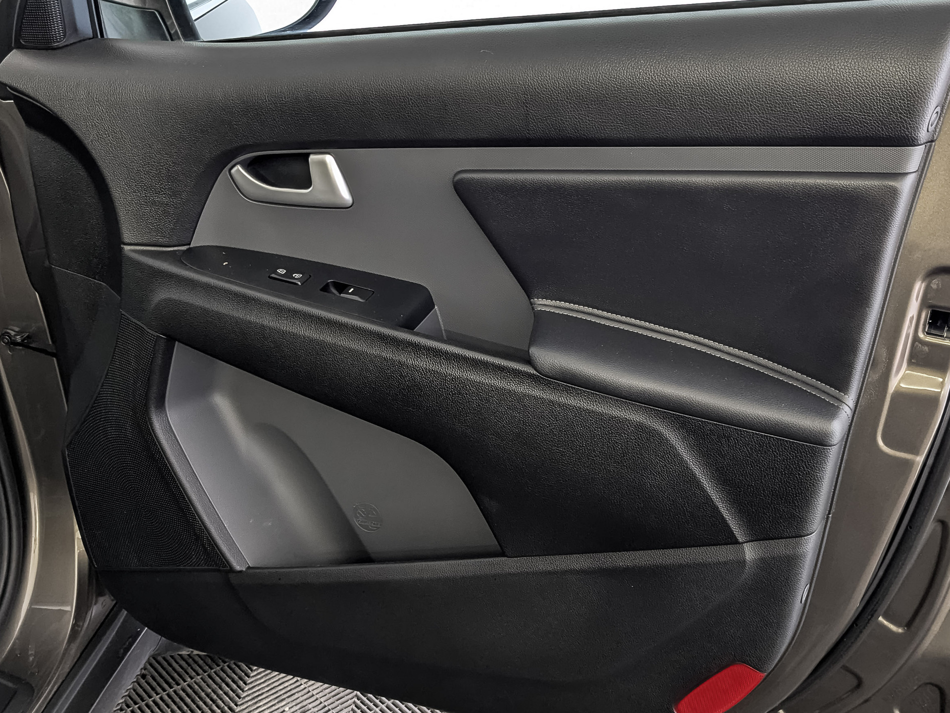 KIA Sportage 2.00 (150 л.с), автомат, 2015, пробег 30 425 км