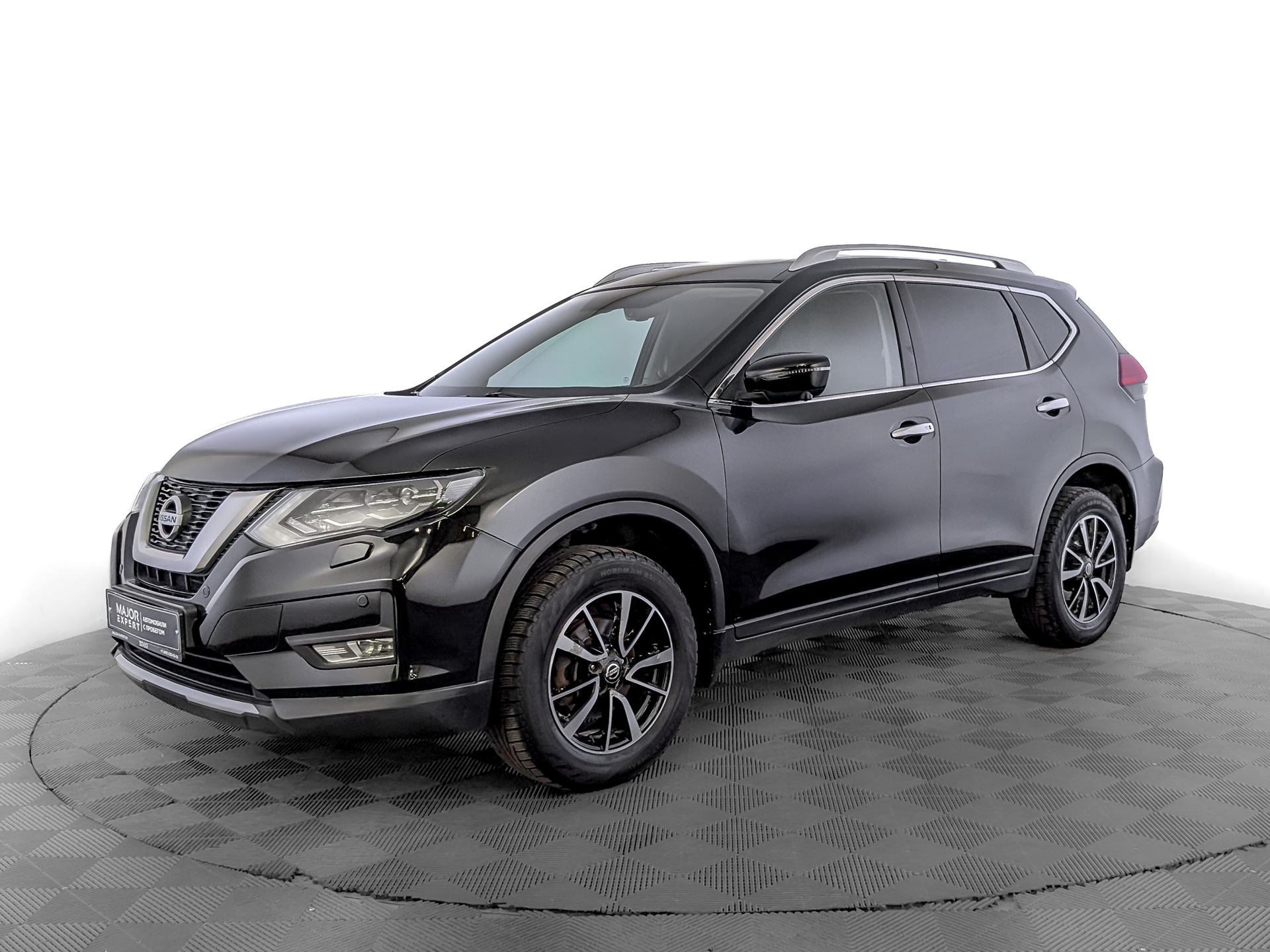 NISSAN X-Trail 2.50 (171 л.с), автомат, 2019, пробег 134 943 км