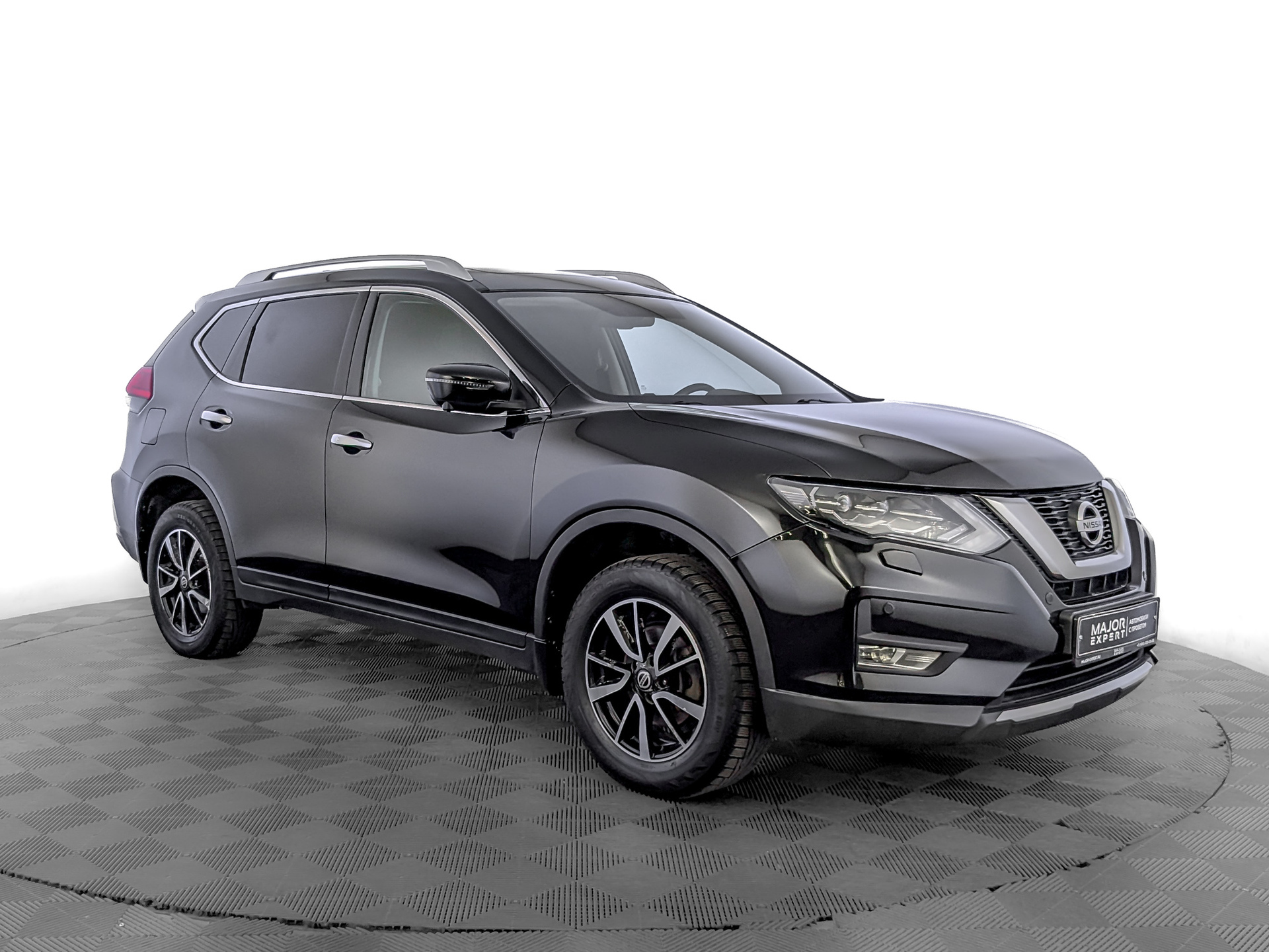 NISSAN X-Trail 2.50 (171 л.с), автомат, 2019, пробег 134 943 км