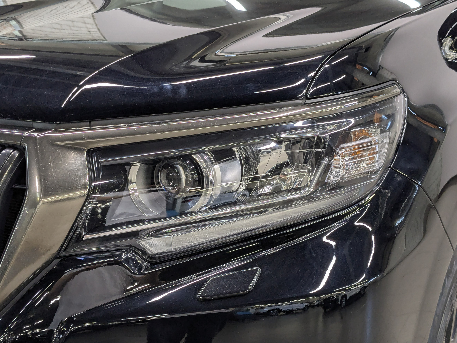 TOYOTA Land Cruiser Prado 4.00 (249 л.с), автомат, 2021, пробег 108 602 км