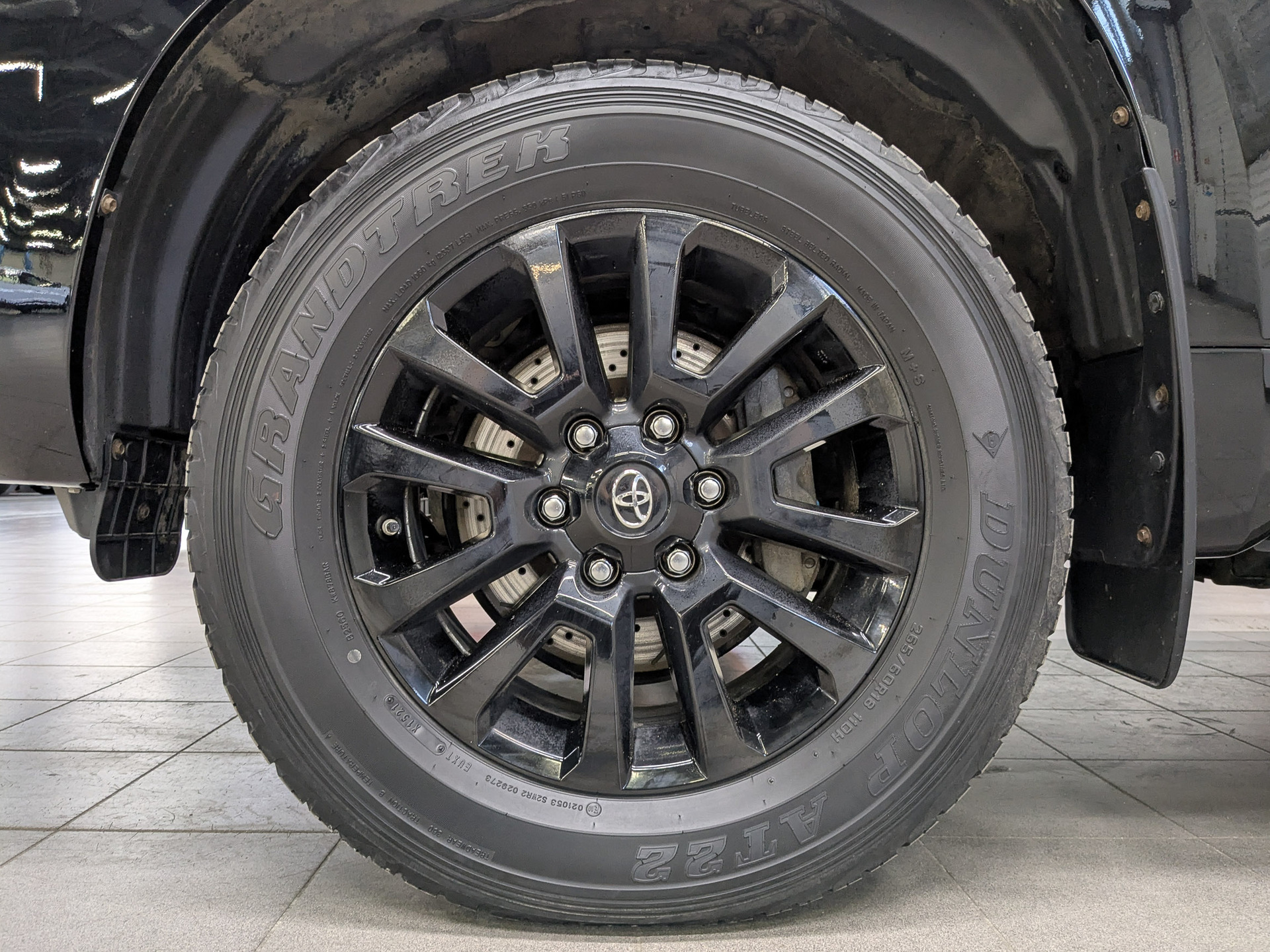 TOYOTA Land Cruiser Prado 4.00 (249 л.с), автомат, 2021, пробег 108 602 км