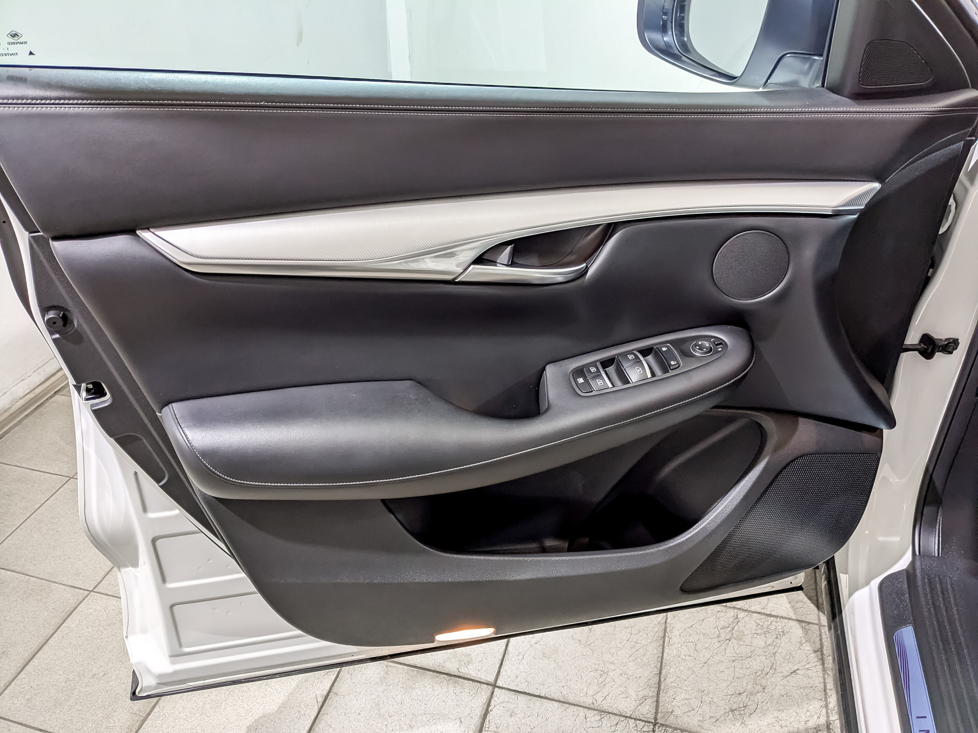 INFINITI QX50 2.00 (249 л.с), автомат, 2022, пробег 55 713 км