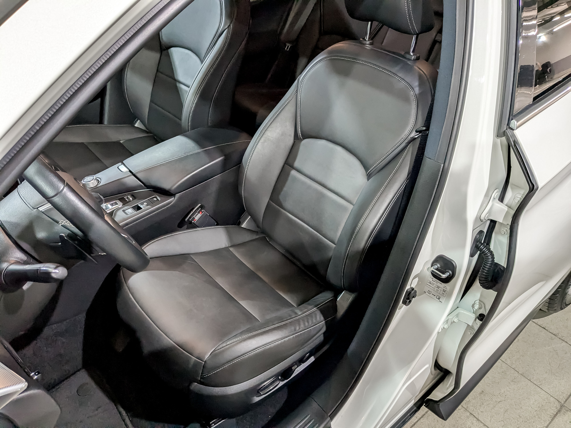 INFINITI QX50 2.00 (249 л.с), автомат, 2022, пробег 55 713 км