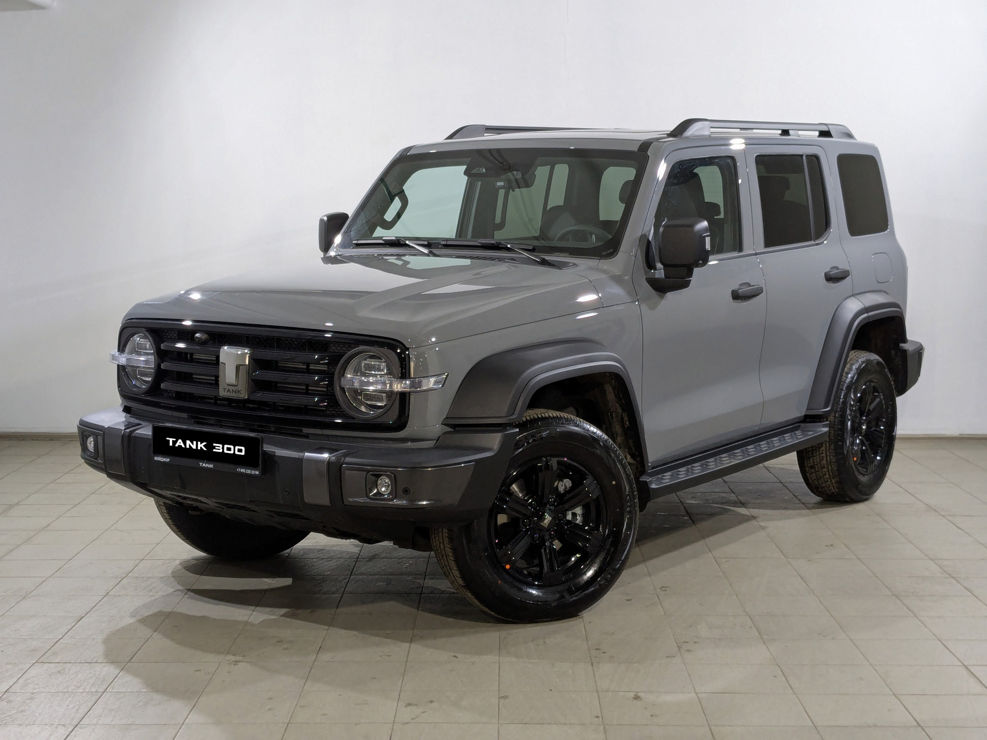 Фото Tank 300 Премиум (Premium) 2.0T/218 8AT 4WD