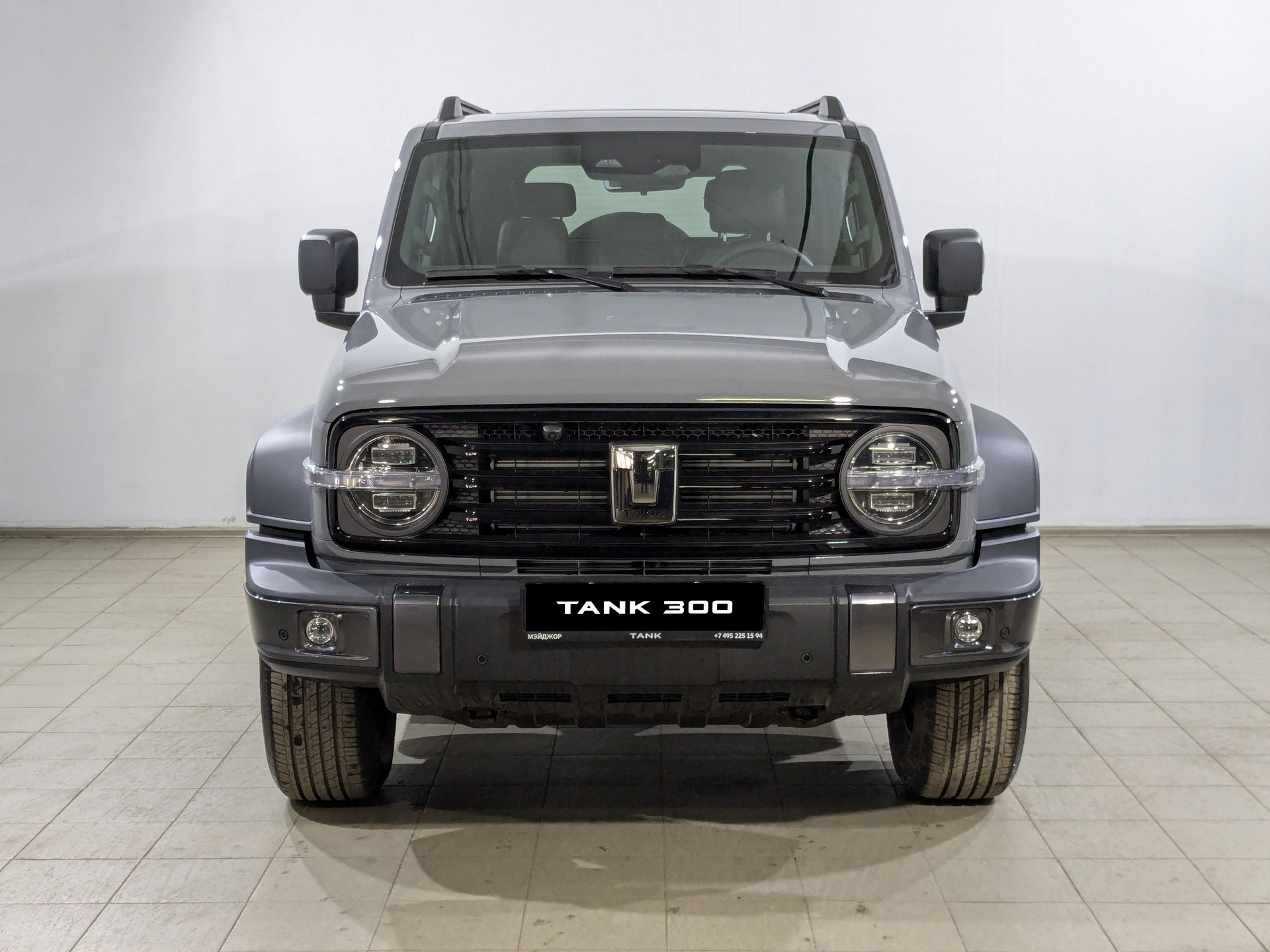 Фото Tank 300 Премиум (Premium) 2.0T/218 8AT 4WD