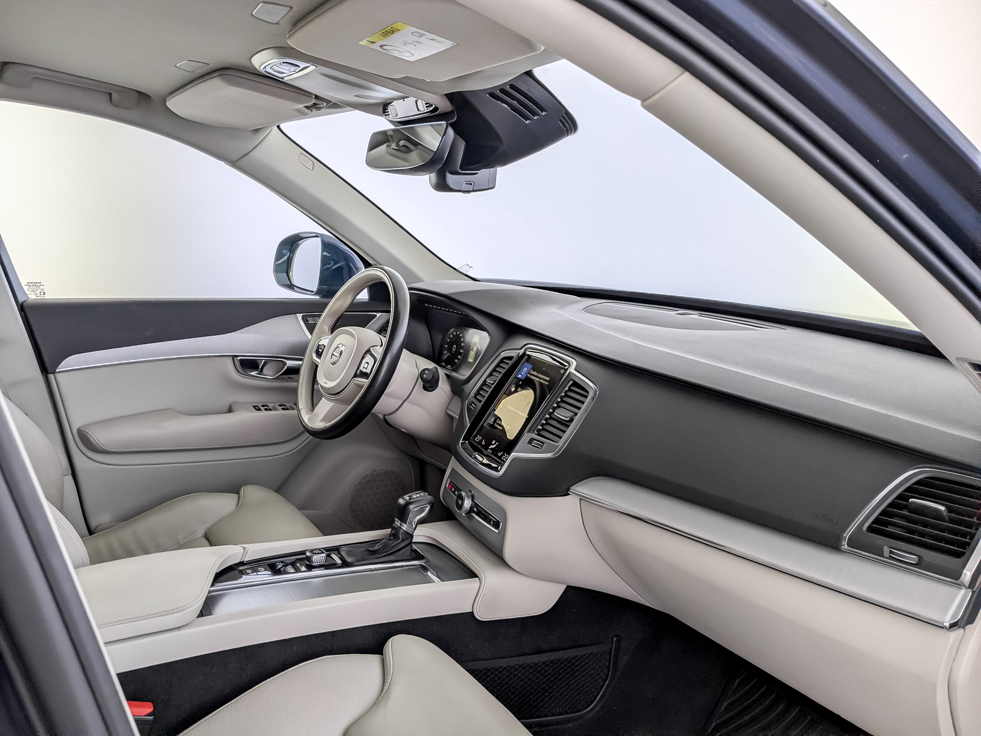 VOLVO XC90 2.00 (249 л.с), автомат, 2020, пробег 166 411 км