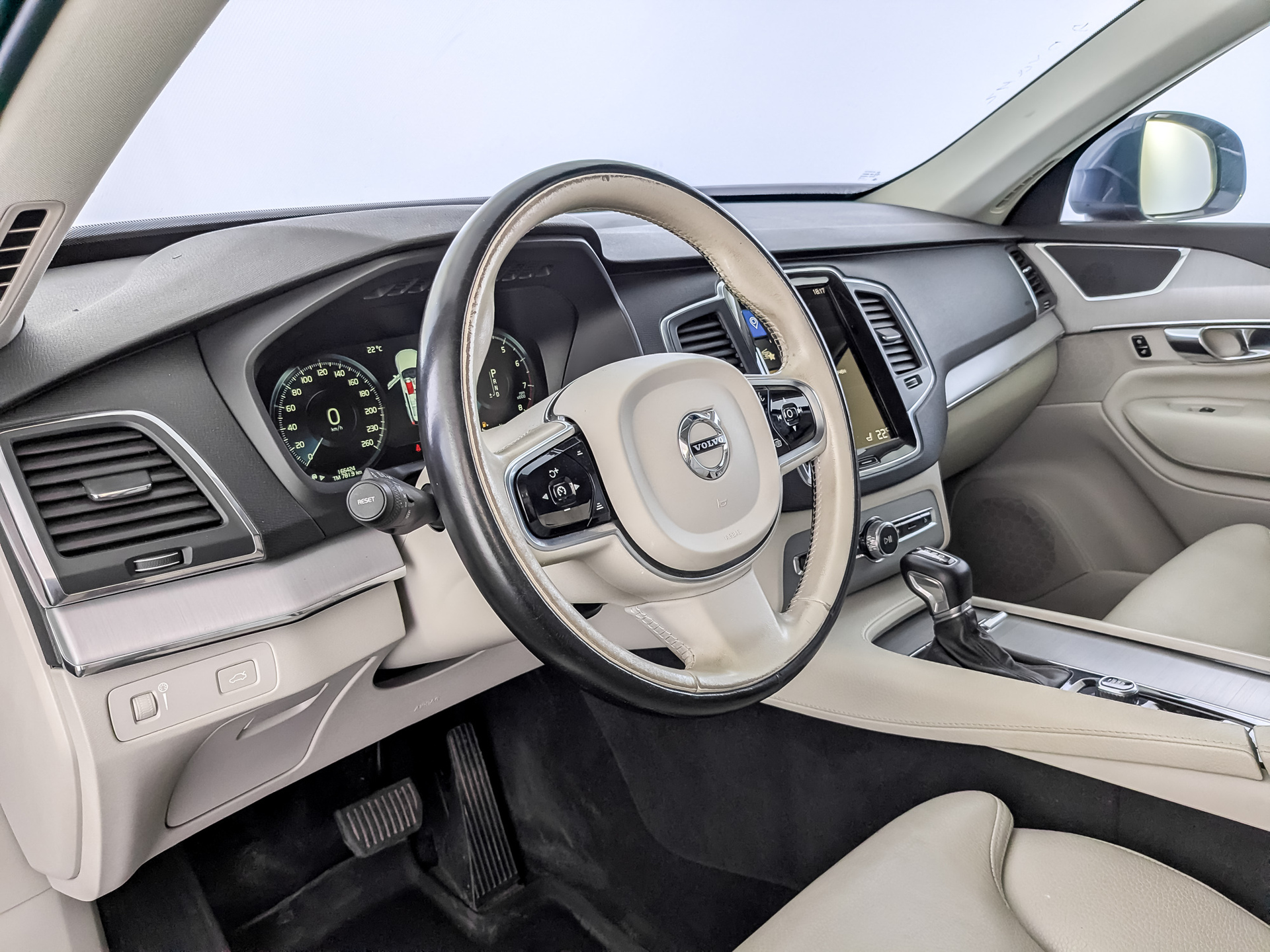 VOLVO XC90 2.00 (249 л.с), автомат, 2020, пробег 166 411 км