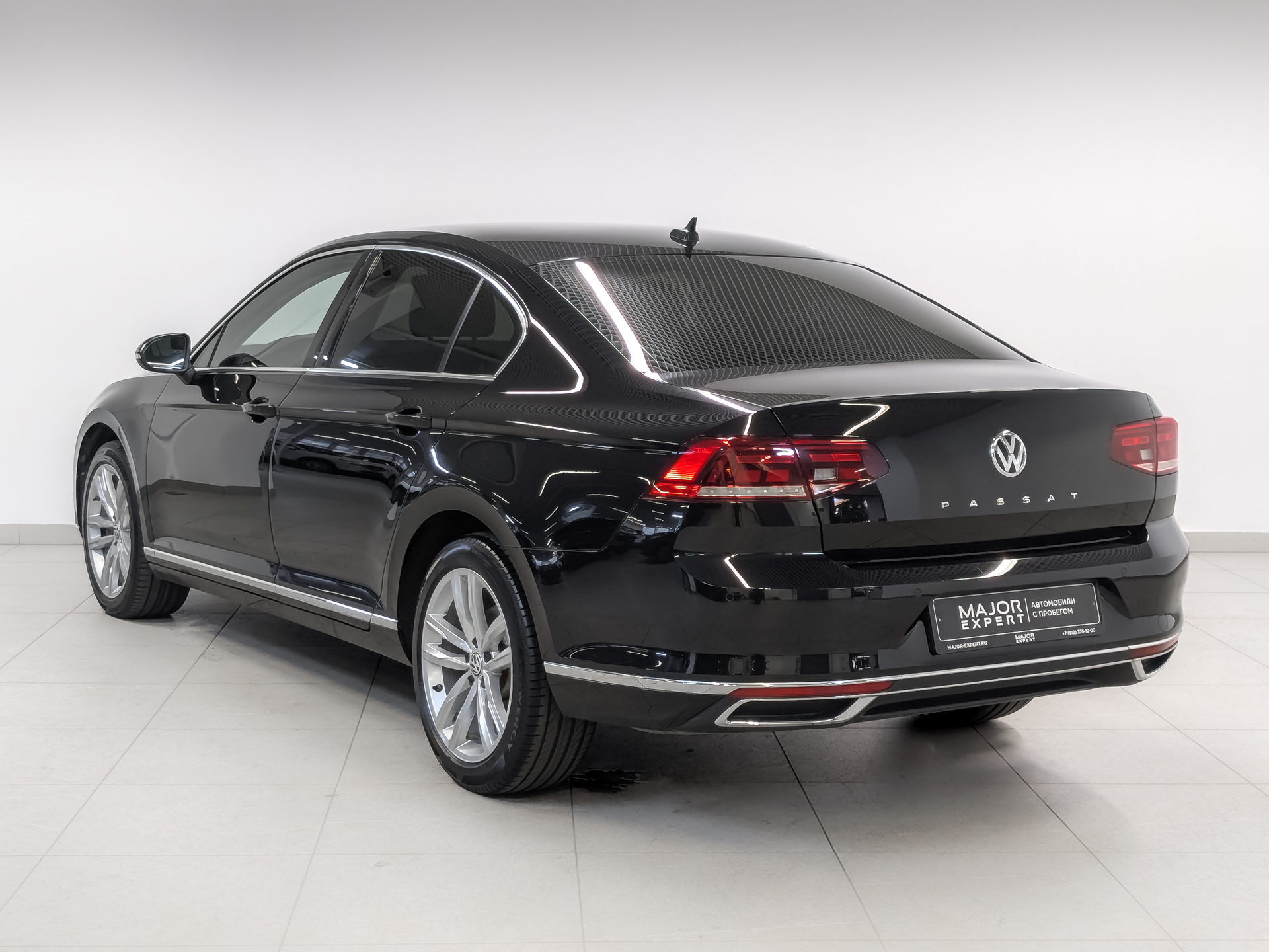VOLKSWAGEN Passat 2.00 (190 л.с), автомат, 2020, пробег 102 593 км