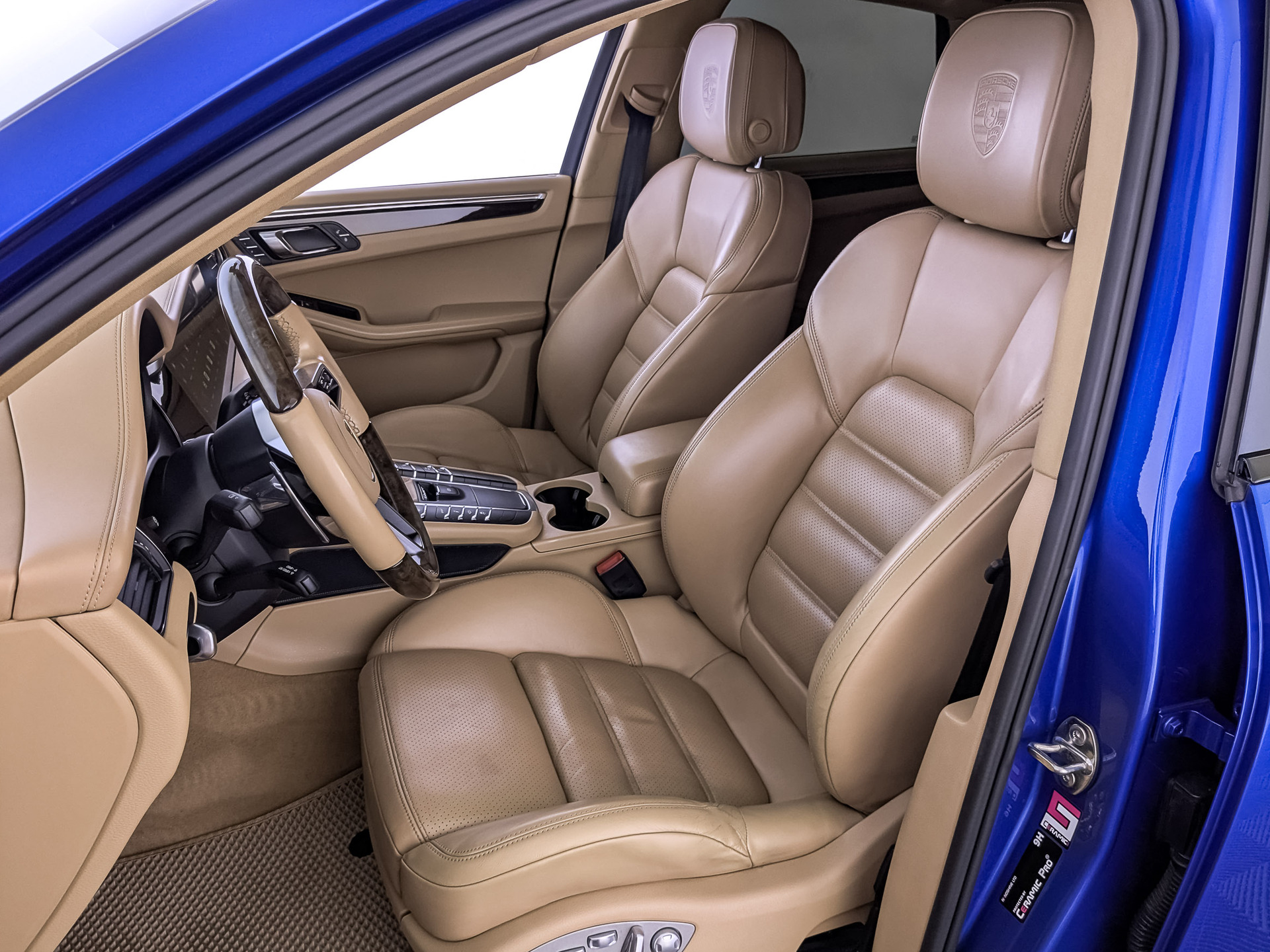 PORSCHE Macan 3.00 (340 л.с), автомат, 2015, пробег 106 337 км