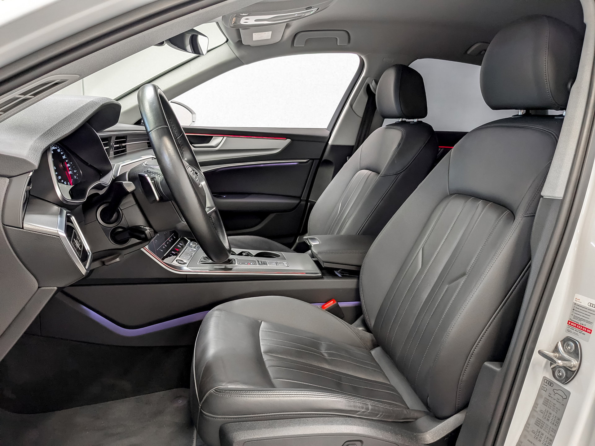 AUDI A6 2.00 (245 л.с), автомат, 2021, пробег 52 223 км
