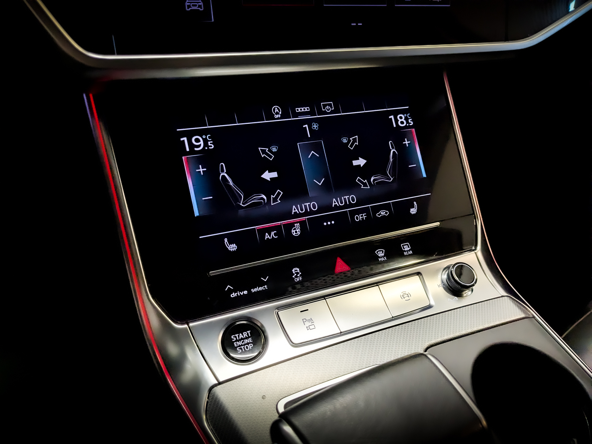 AUDI A6 2.00 (245 л.с), автомат, 2021, пробег 52 223 км