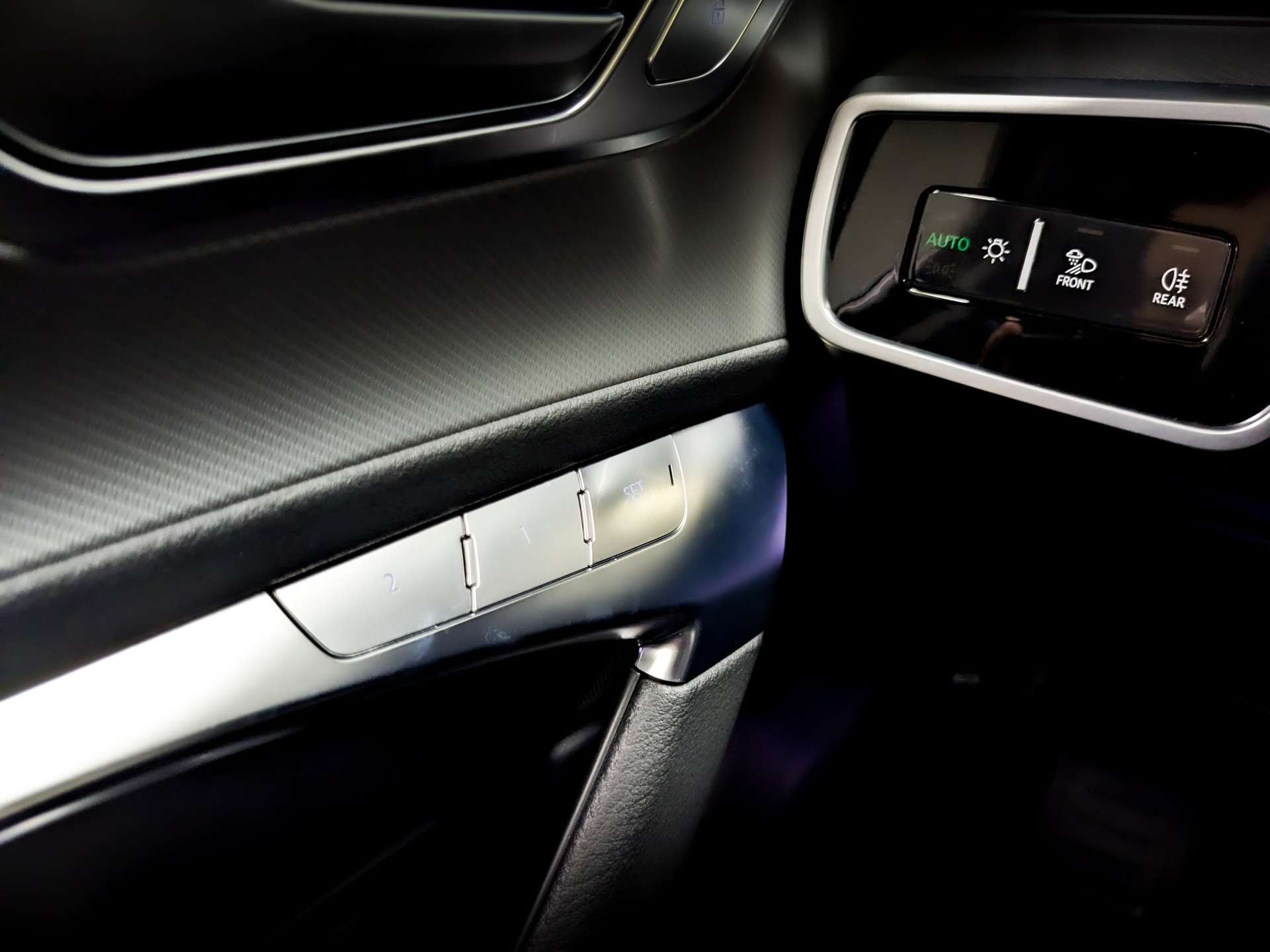 AUDI A6 2.00 (245 л.с), автомат, 2021, пробег 52 223 км