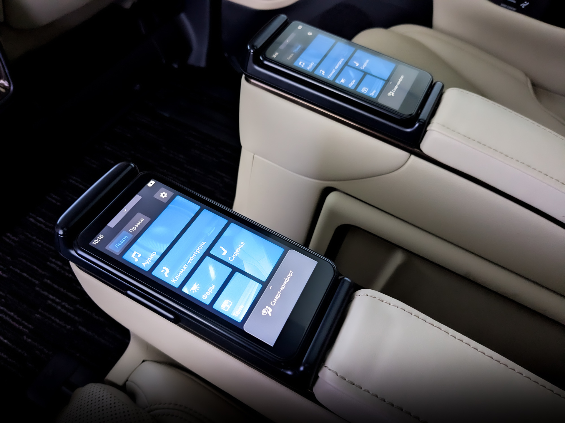 TOYOTA Alphard 2.50 (292 л.с), автомат, 2024, пробег 15 877 км