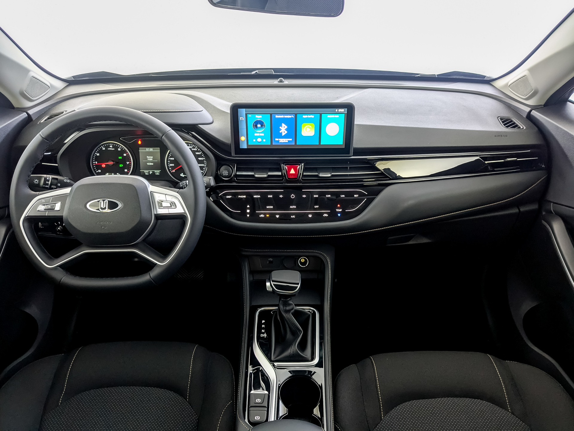 Фото Москвич 3 Стандарт 2026 с телематикой 1.5T/136 CVT 5D